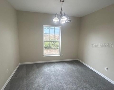 106 Garrison Drive - Photo Thumbnail 3
