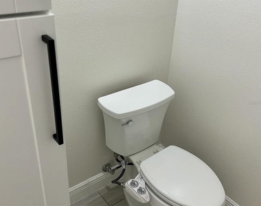 7780 Newlan Drive - Photo Thumbnail 18