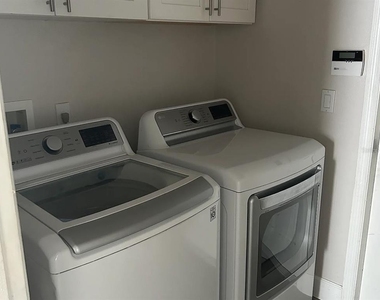 7780 Newlan Drive - Photo Thumbnail 19