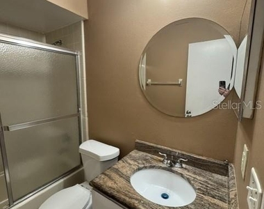 13 Silver Park Circle - Photo Thumbnail 15