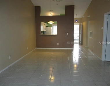 13 Silver Park Circle - Photo Thumbnail 7