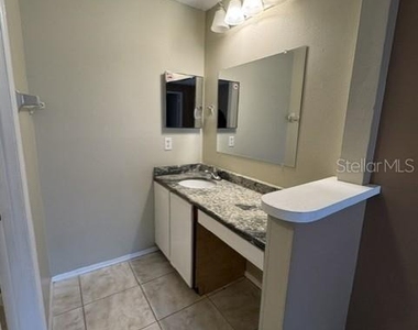 13 Silver Park Circle - Photo Thumbnail 12