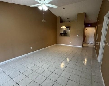 13 Silver Park Circle - Photo Thumbnail 3