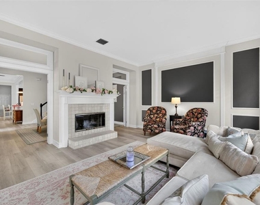 331 Celebration Boulevard - Photo Thumbnail 9
