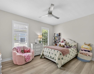 331 Celebration Boulevard - Photo Thumbnail 27