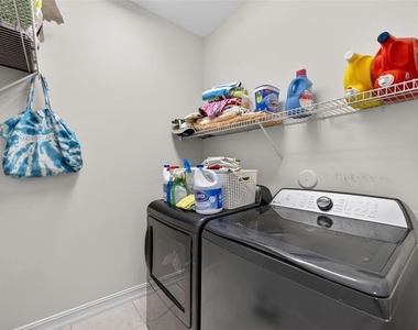 331 Celebration Boulevard - Photo Thumbnail 28