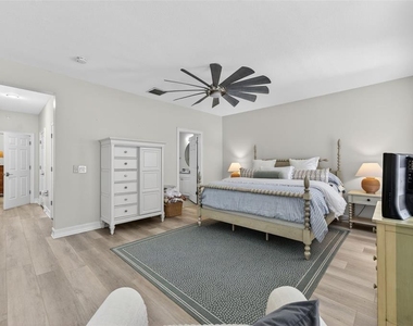 331 Celebration Boulevard - Photo Thumbnail 30