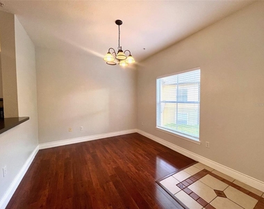 5951 Westgate Drive - Photo Thumbnail 2