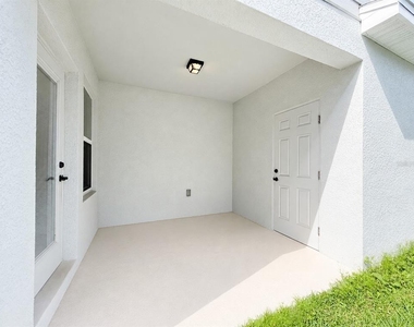 2092 Cross Prairie Parkway - Photo Thumbnail 28