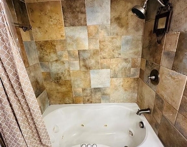 614 Orange Drive - Photo Thumbnail 10