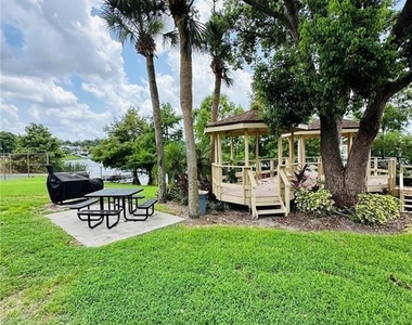 614 Orange Drive - Photo Thumbnail 14