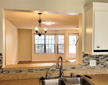 1178 N Fairway Drive - Photo Thumbnail 3