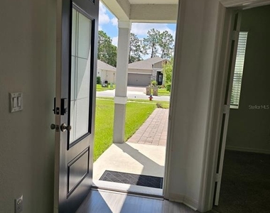 2927 Sanctuary Drive - Photo Thumbnail 4