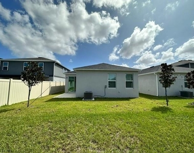 16365 Winding Preserve Circle - Photo Thumbnail 15
