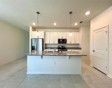 16365 Winding Preserve Circle - Photo Thumbnail 2