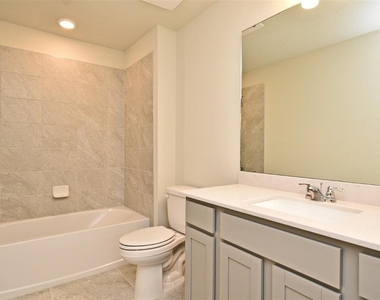 3101 Emerald Acres Lane - Photo Thumbnail 26