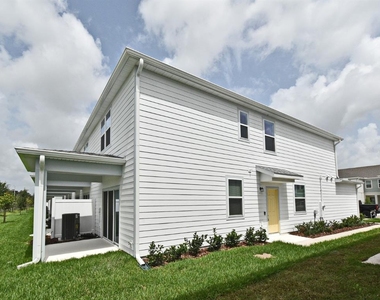 3101 Emerald Acres Lane - Photo Thumbnail 5