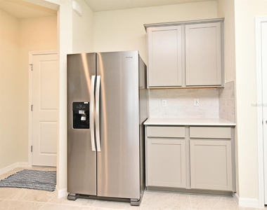 3101 Emerald Acres Lane - Photo Thumbnail 16