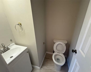7420 Woodburn Court - Photo Thumbnail 13