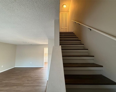 7420 Woodburn Court - Photo Thumbnail 8