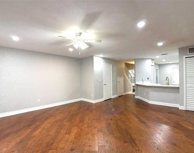 4815 Walden Circle - Photo Thumbnail 6