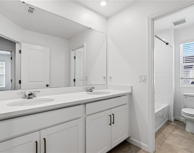 11653 Straits Way - Photo Thumbnail 19