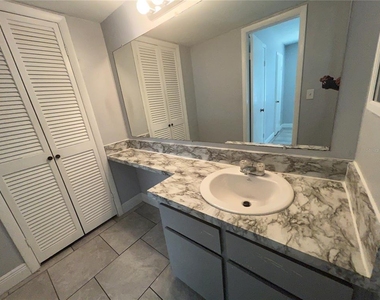 7502 Bolanos Court - Photo Thumbnail 16