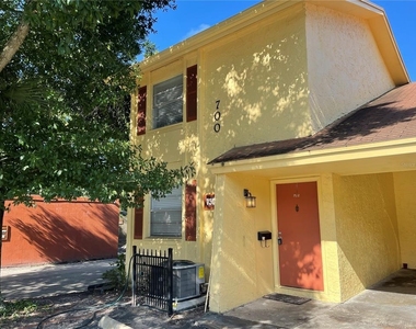7502 Bolanos Court - Photo Thumbnail 1