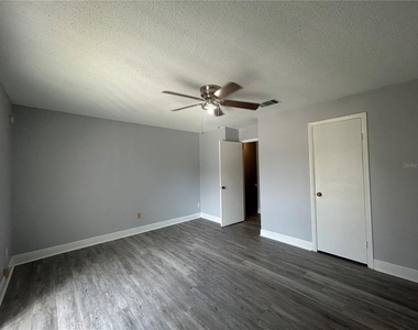 7502 Bolanos Court - Photo Thumbnail 12