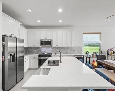 4238 Golden Creek Terrace - Photo Thumbnail 9