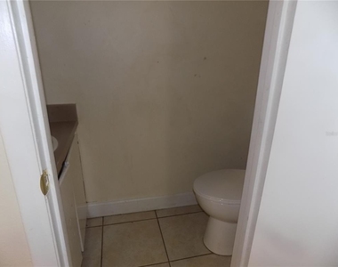 713 Sw 69 Street - Photo Thumbnail 6