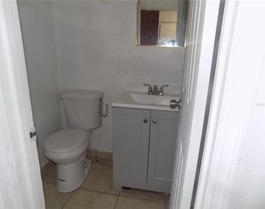 1110 Sw 62 Terrace - Photo Thumbnail 10