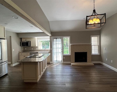 5503 Sw 84th Drive - Photo Thumbnail 1