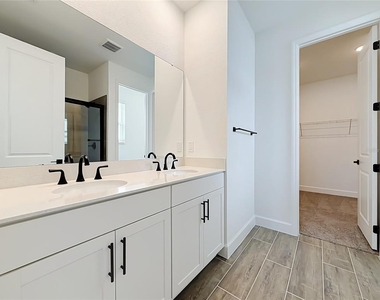 147 Waterstone Loop - Photo Thumbnail 15