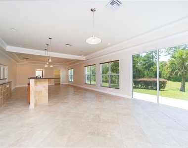 10 Blyth Place - Photo Thumbnail 42