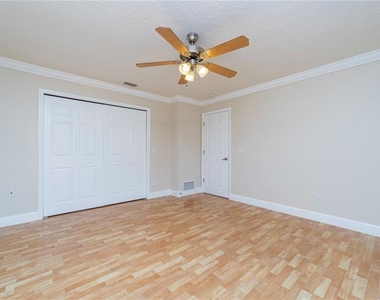 10 Blyth Place - Photo Thumbnail 29