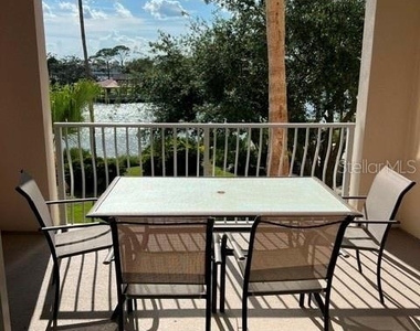102 Yacht Harbor Drive - Photo Thumbnail 26
