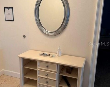 102 Yacht Harbor Drive - Photo Thumbnail 4