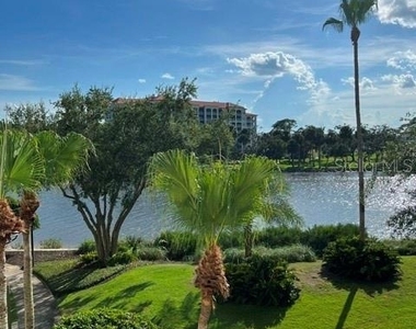 102 Yacht Harbor Drive - Photo Thumbnail 27