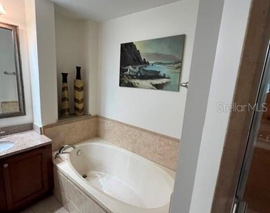 102 Yacht Harbor Drive - Photo Thumbnail 24