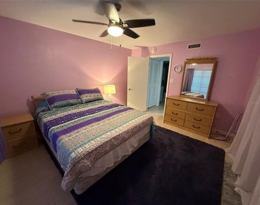 21280 Brinson Avenue - Photo Thumbnail 9