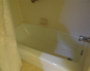 601 Shreve Street - Photo Thumbnail 13