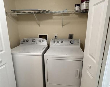 25050 Sandhill Boulevard - Photo Thumbnail 12