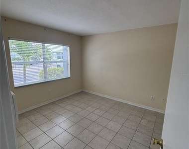 25050 Sandhill Boulevard - Photo Thumbnail 8