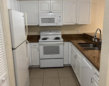 25050 Sandhill Boulevard - Photo Thumbnail 4