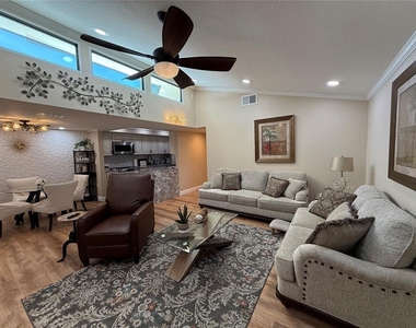 6861 Woodwind Dr - Photo Thumbnail 8