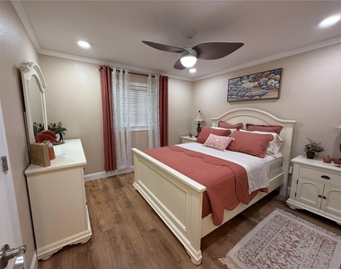 6861 Woodwind Dr - Photo Thumbnail 18