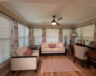 6861 Woodwind Dr - Photo Thumbnail 10