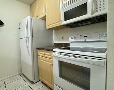 3610 59th Avenue W - Photo Thumbnail 14