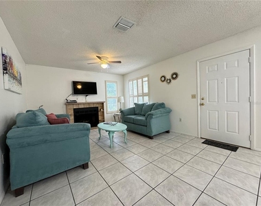 3610 59th Avenue W - Photo Thumbnail 8